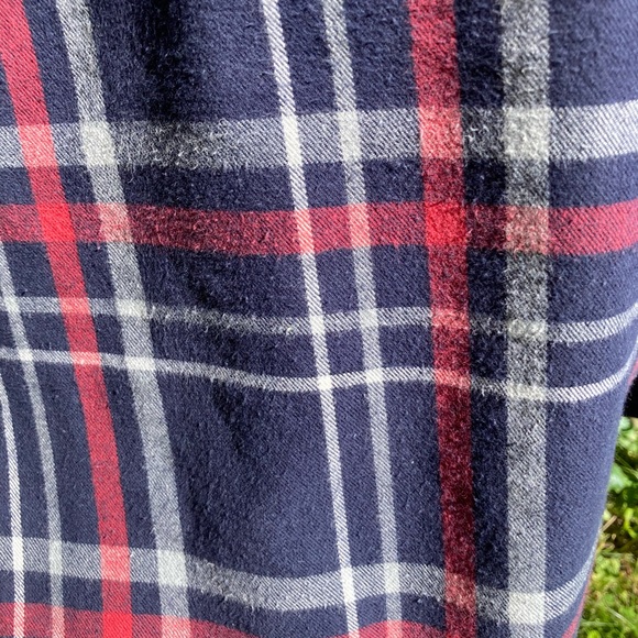 Soft Worn In Hilfiger Blue Plaid Flannel Shirt Grunge Unisex Work Shirt L - Picture 9 of 15